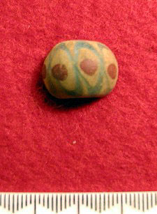 Saxon bead
